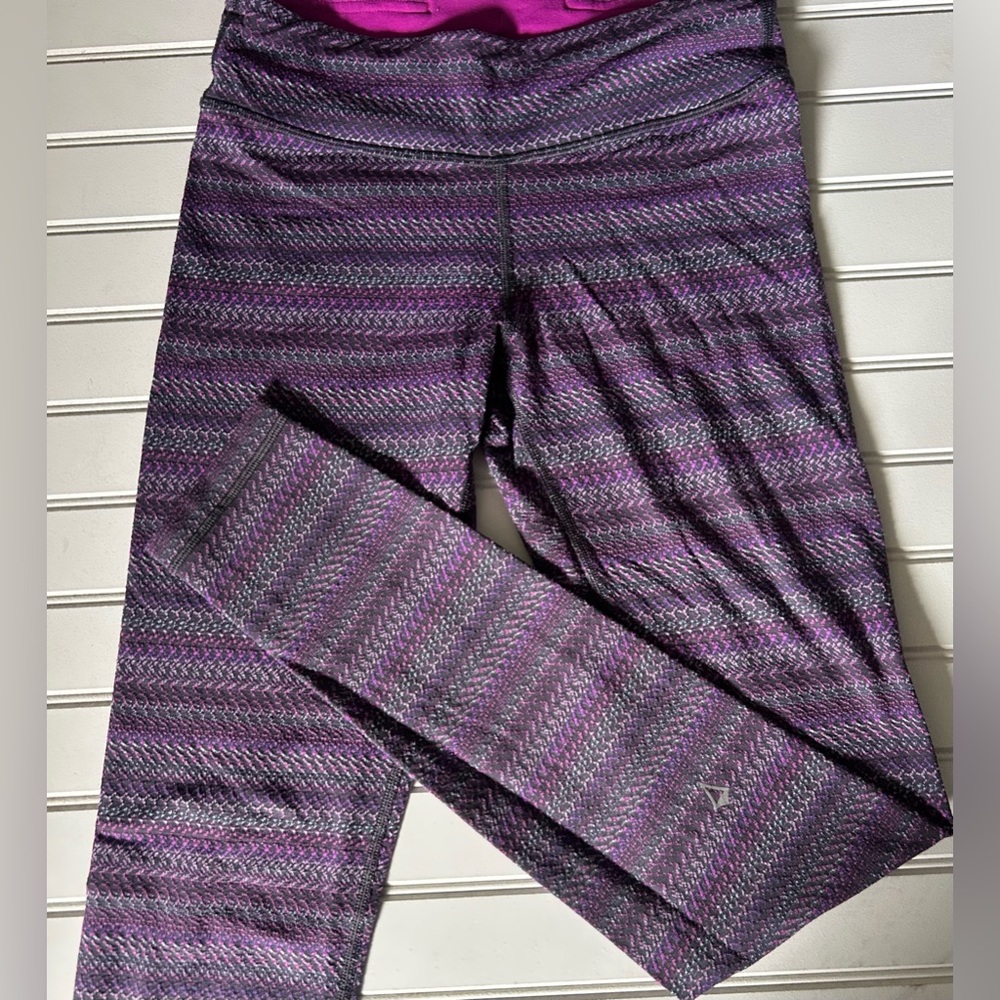 IVVIVA by LULULEMON girls size 12 leggings